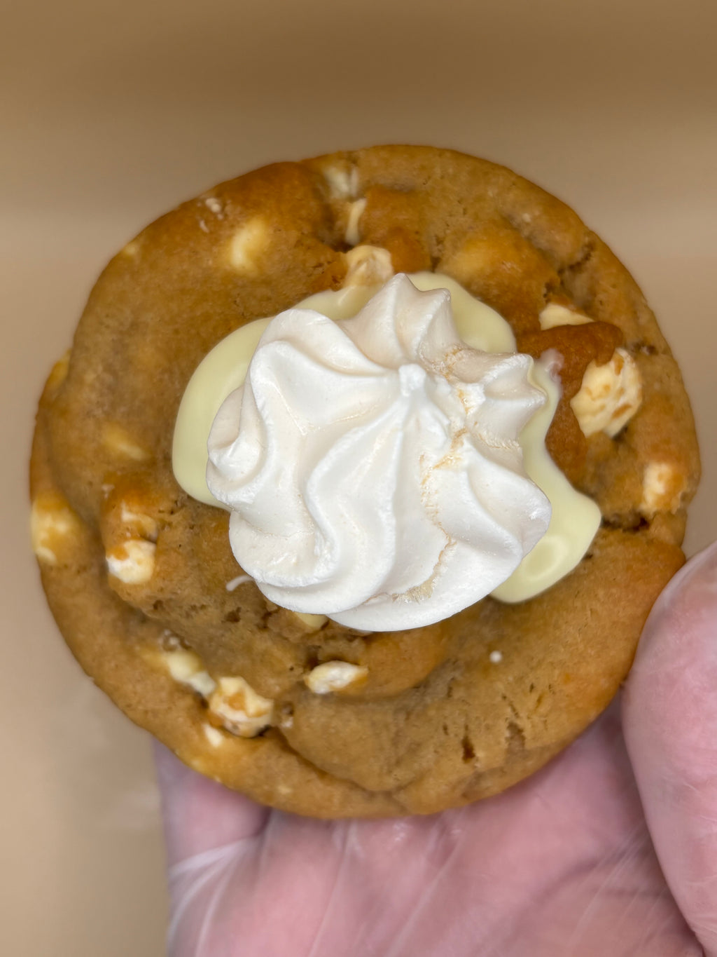 Lemon Merengue x White Chocolate