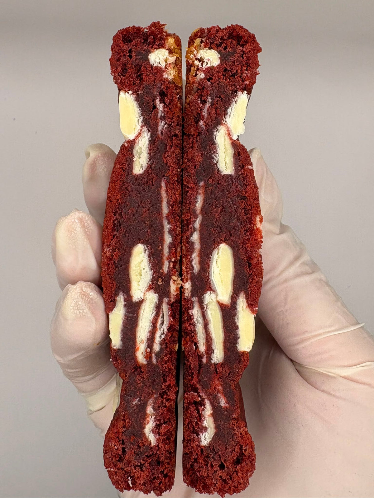 Red Velvet x White Chocolate